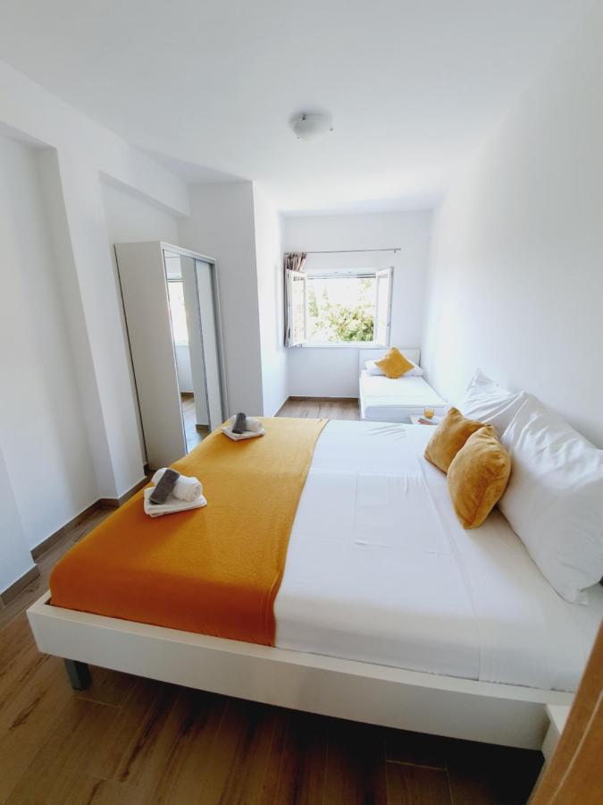 Apartmani Starigrad Paklenica - Danijel Экстерьер фото