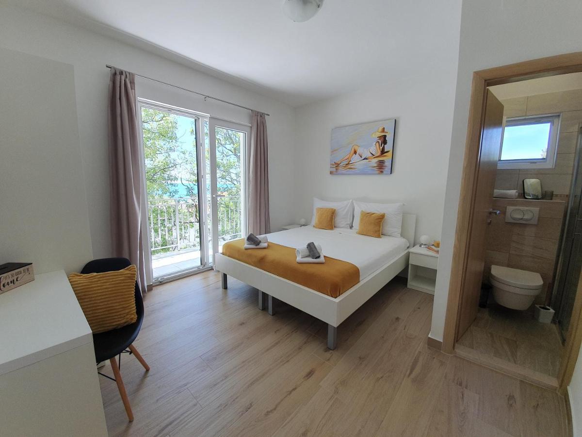 Apartmani Starigrad Paklenica - Danijel Экстерьер фото