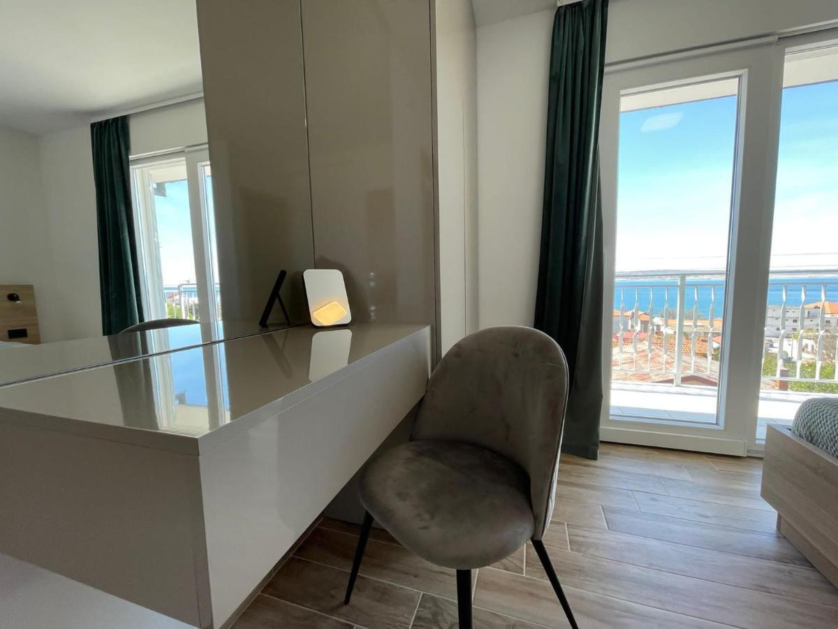 Apartmani Starigrad Paklenica - Danijel Экстерьер фото